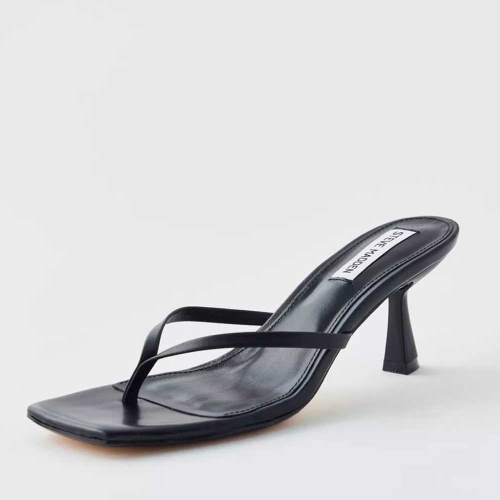 Steve Madden Black Allies Thong Heels